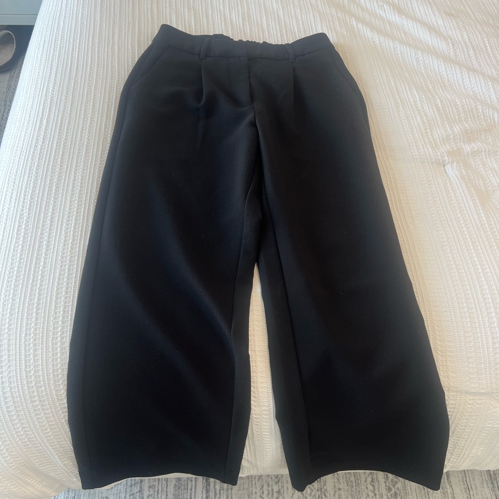 Old Navy Black High-Rise Trousers